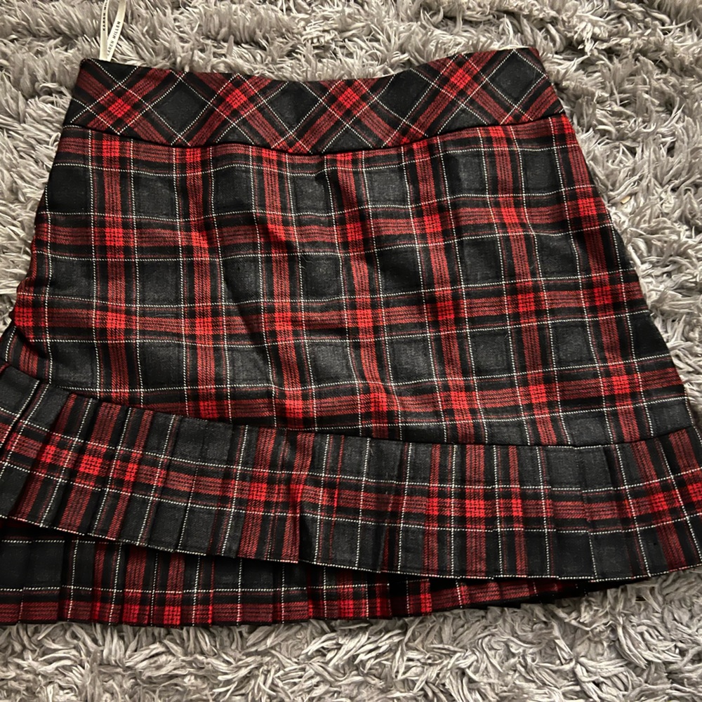Karen Millen plaid skirt size: 6